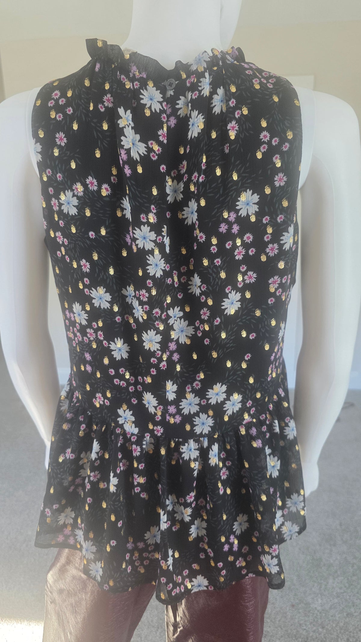 Ann Taylor Black Floral High-Neck Peplum Blouse – Size S NWT