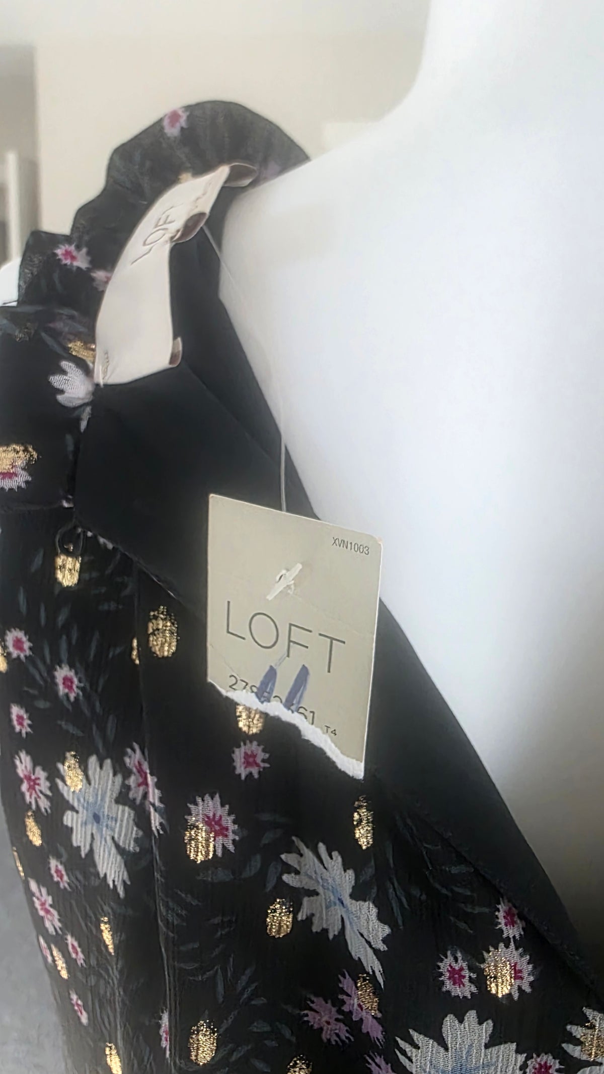 Ann Taylor Black Floral High-Neck Peplum Blouse – Size S NWT