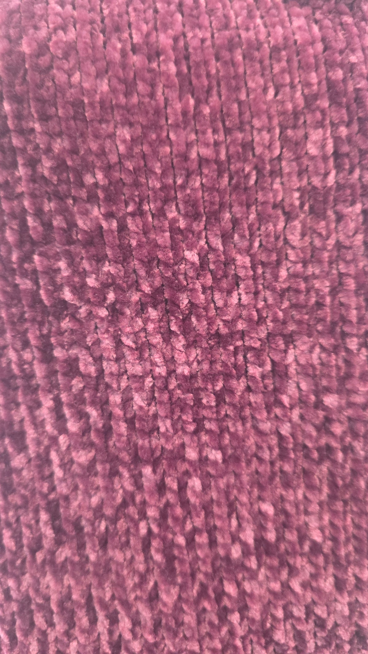 Zenana Outfitters Mauve Chenille V-Neck Sweater – Size M