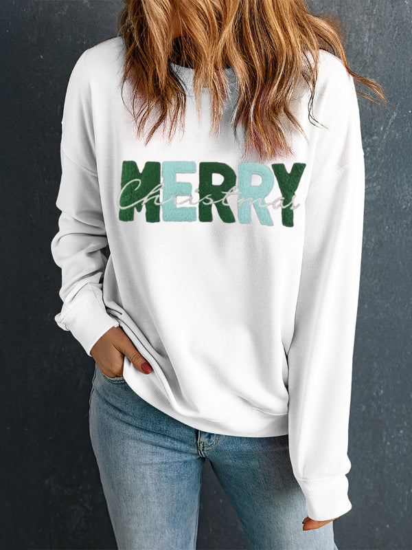 Festive "Merry Christmas" Graphic Sweatshirt