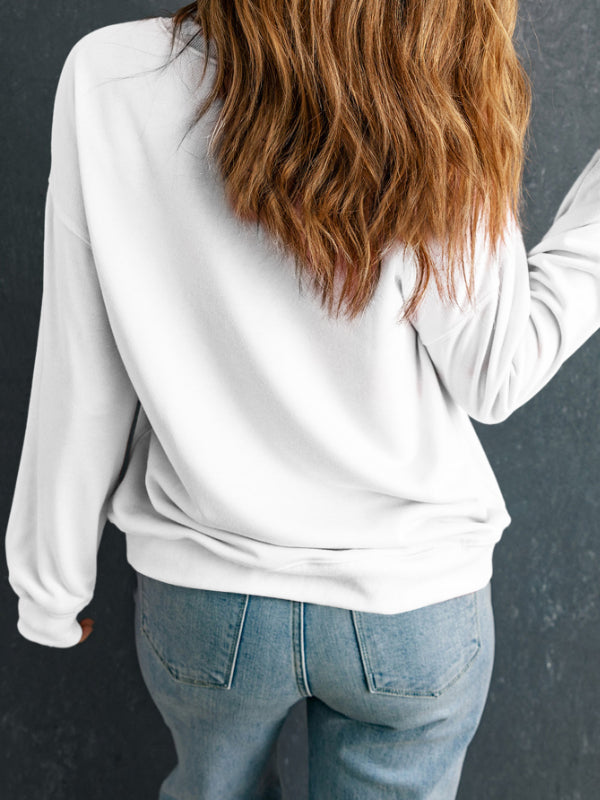 Festive "Merry Christmas" Graphic Sweatshirt