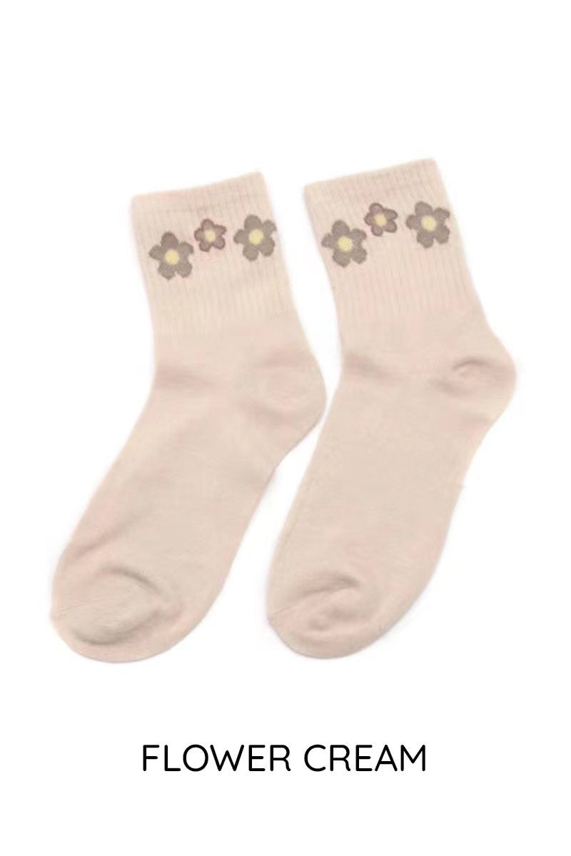 Graphic Crew Socks Set (4-Pack | Peace, Yin Yang & Mushroom)