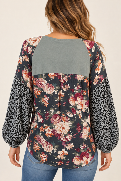 Umgee Sage Gray Floral & Leopard Print Balloon Sleeve Top – Size S