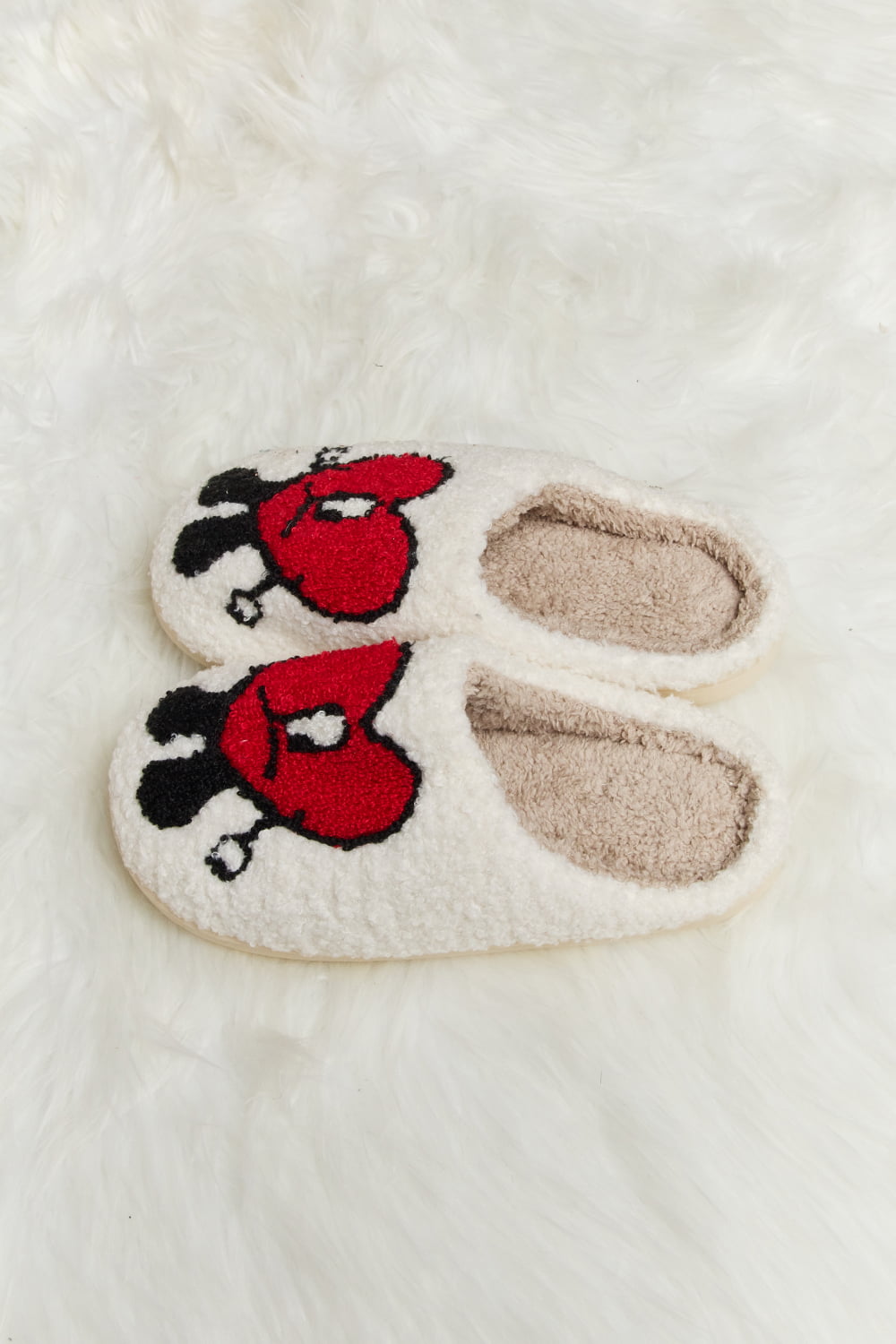 Fuzzy Heart Face Slippers – Cute & Cozy Lounge Vibes