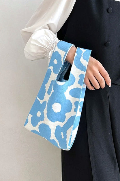 Chic Green Knot Handle Bag – Minimalist Elegance