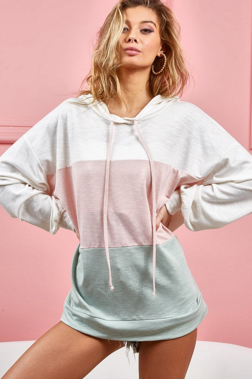 Trendy Color Block Hoodie – Cozy and Stylish for Everyday Wear