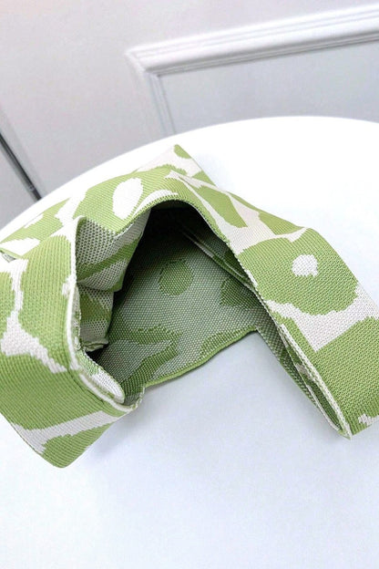 Chic Green Knot Handle Bag – Minimalist Elegance