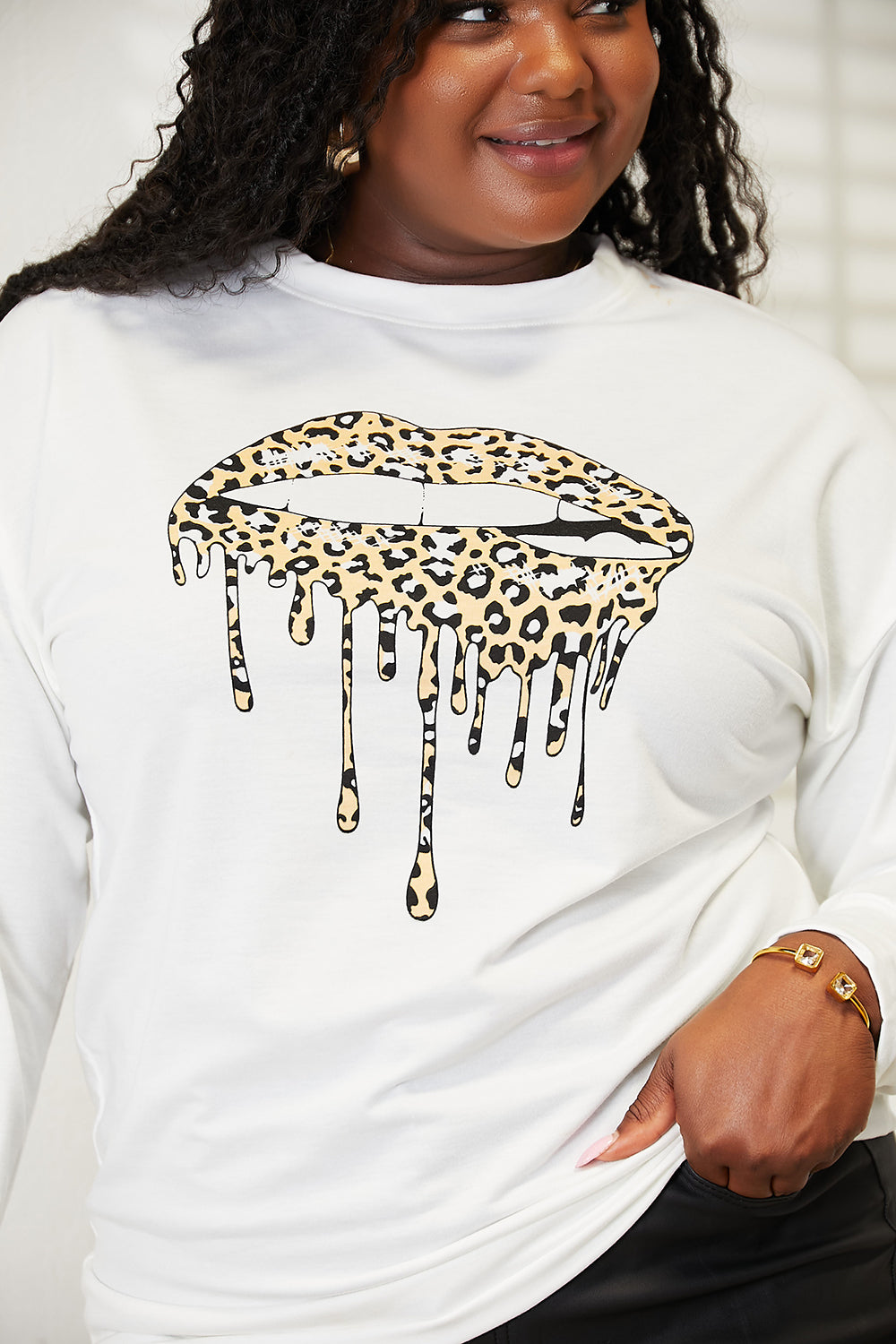 Fierce & Bold Leopard Drip Lips Long Sleeve Tee