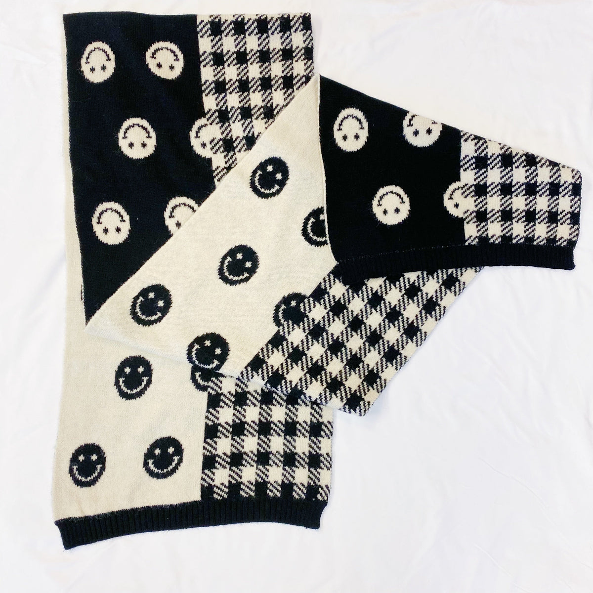 Smiley Face Plaid Knit Scarf (Cozy Winter Wrap | Black/White)