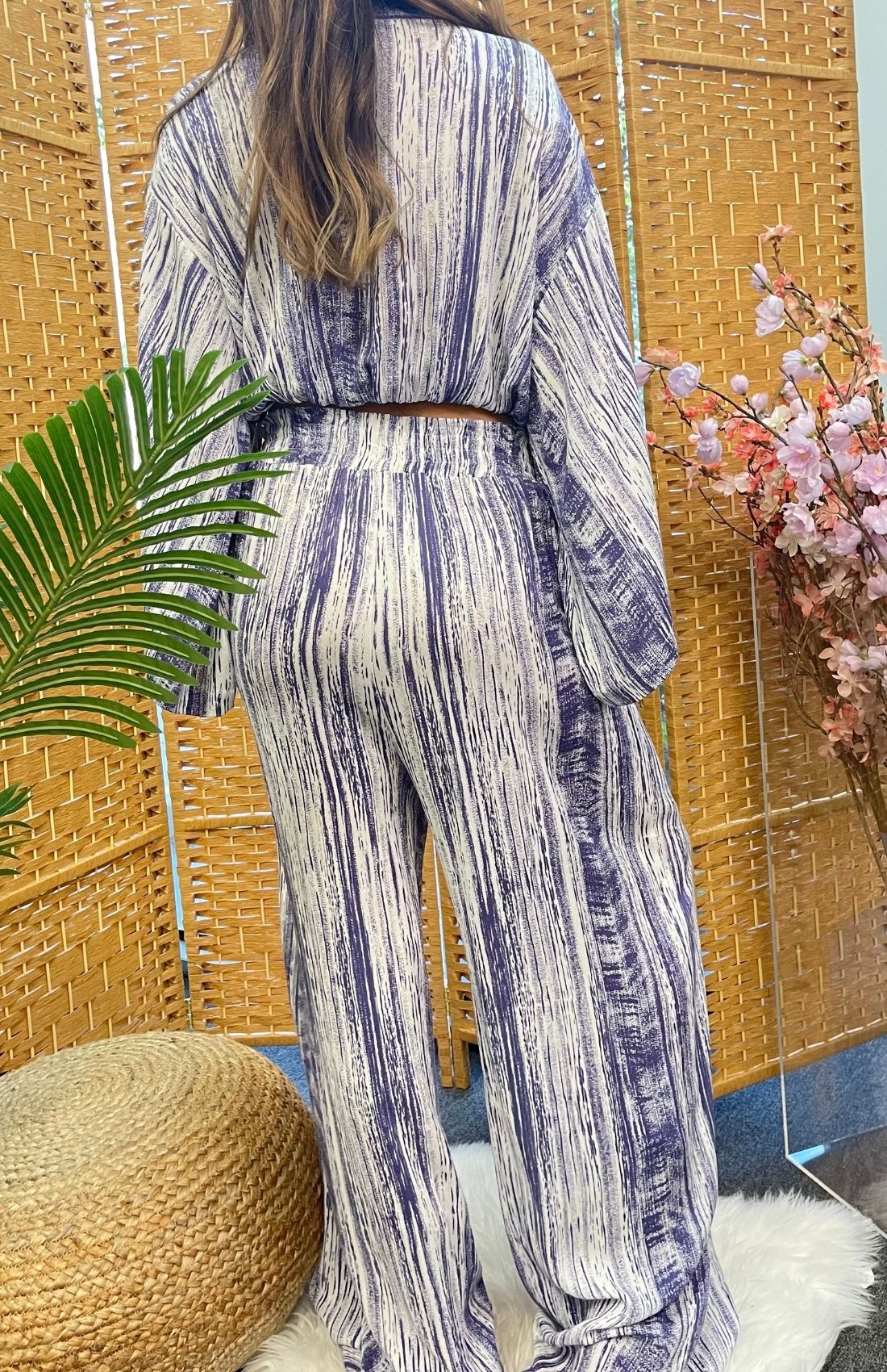Printed Two-Piece Wide-Leg Pants Set (Tie-Front Crop Top + Palazzo Pants)