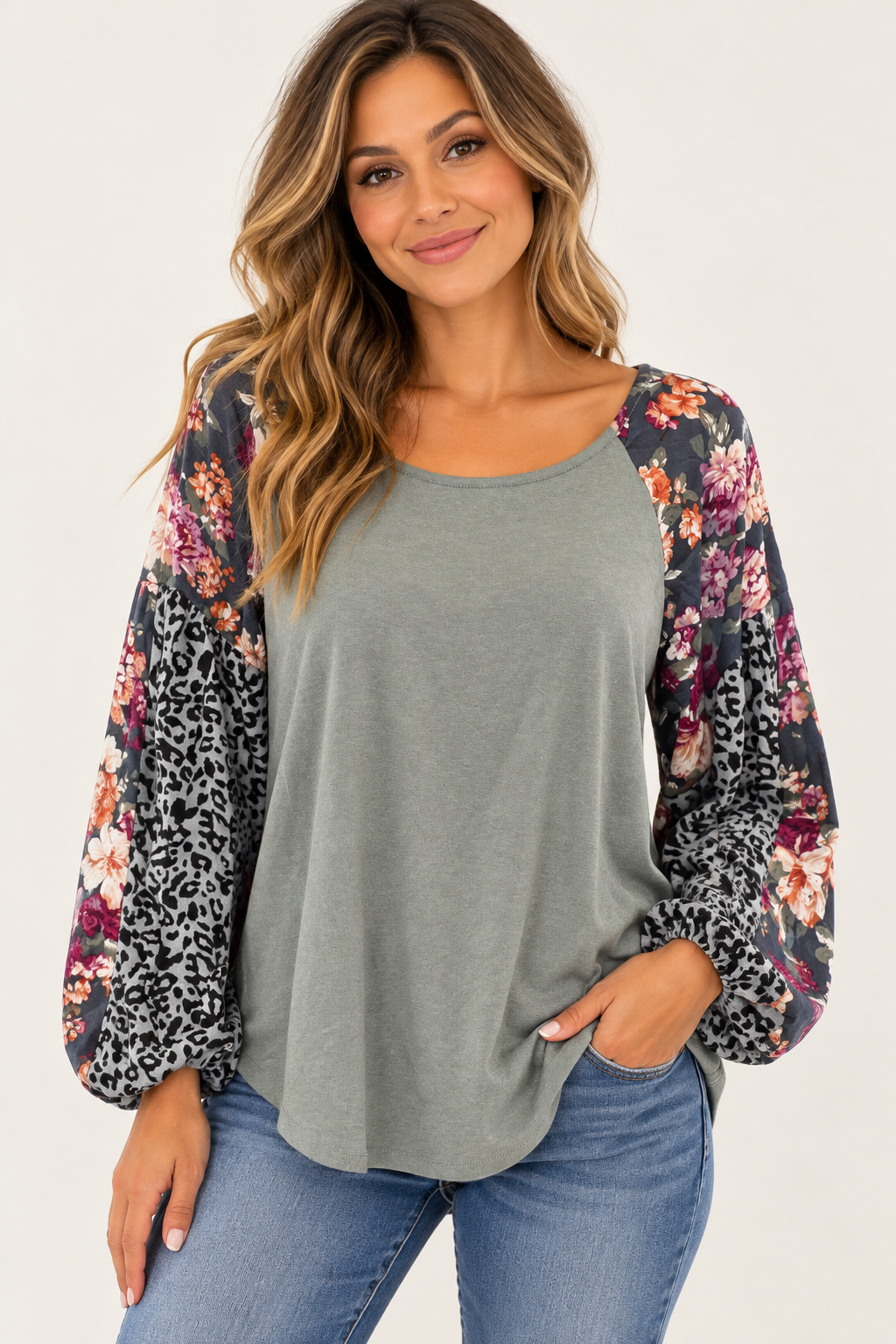 Umgee Sage Gray Floral & Leopard Print Balloon Sleeve Top – Size S