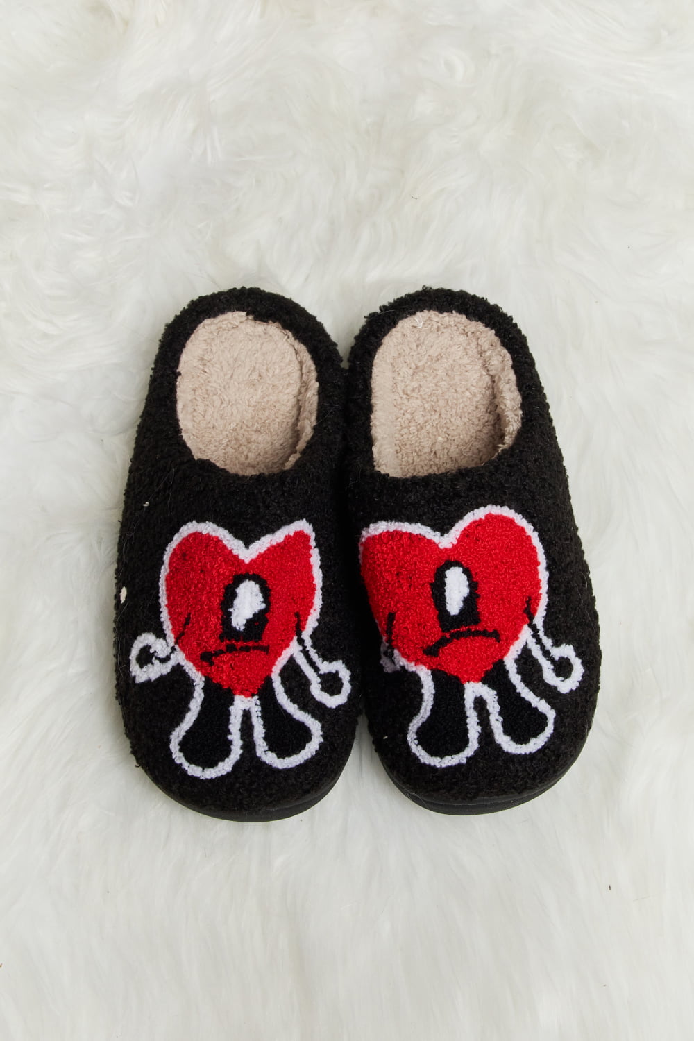 Fuzzy Heart Face Slippers – Cute & Cozy Lounge Vibes