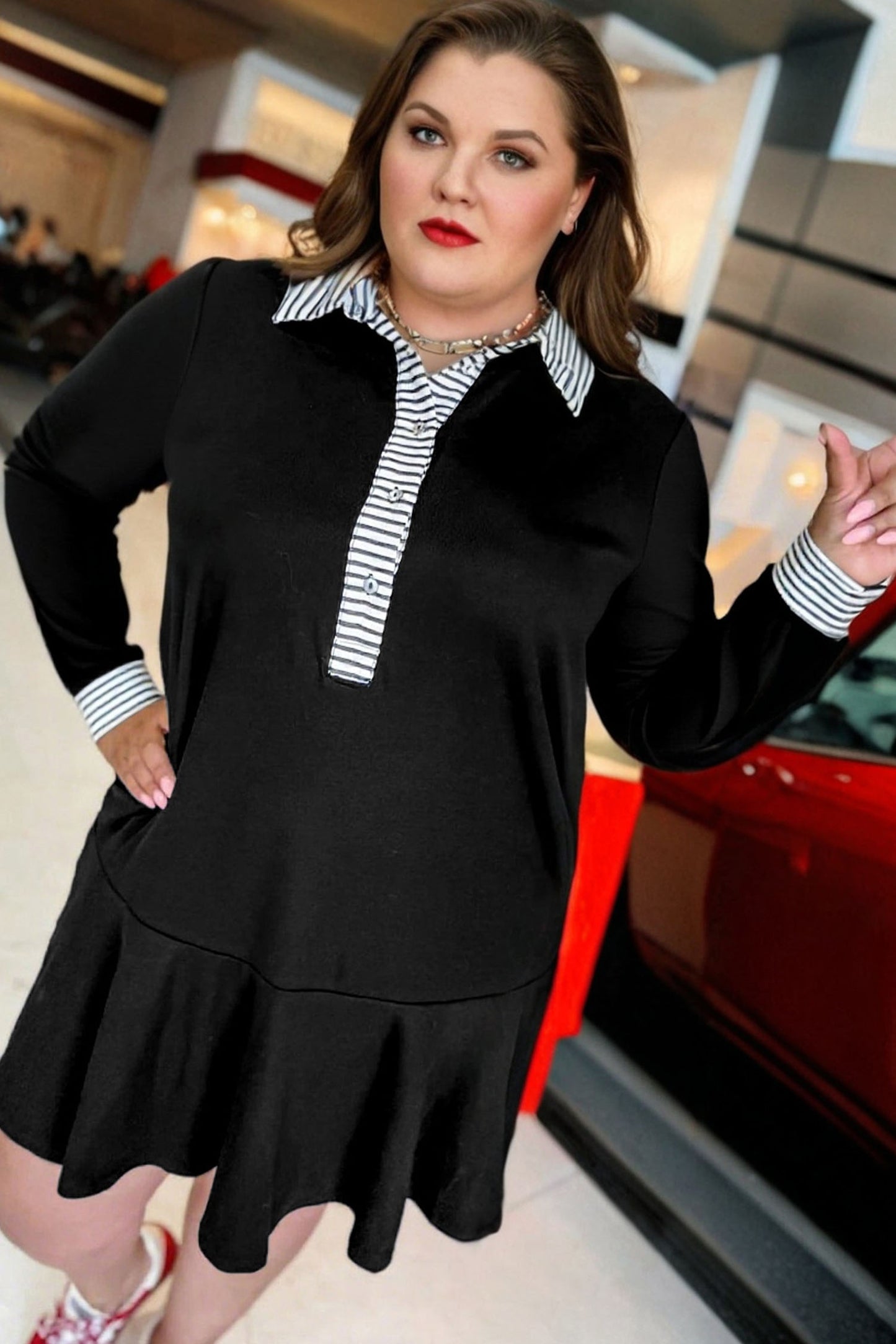 Black Long Sleeve Dress with Striped Collar – Casual Chic Collared Swing Dress