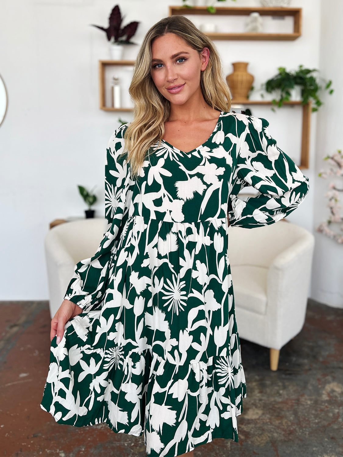 Botanical Print Tiered Midi Dress – Effortless Elegance for Every Occasion