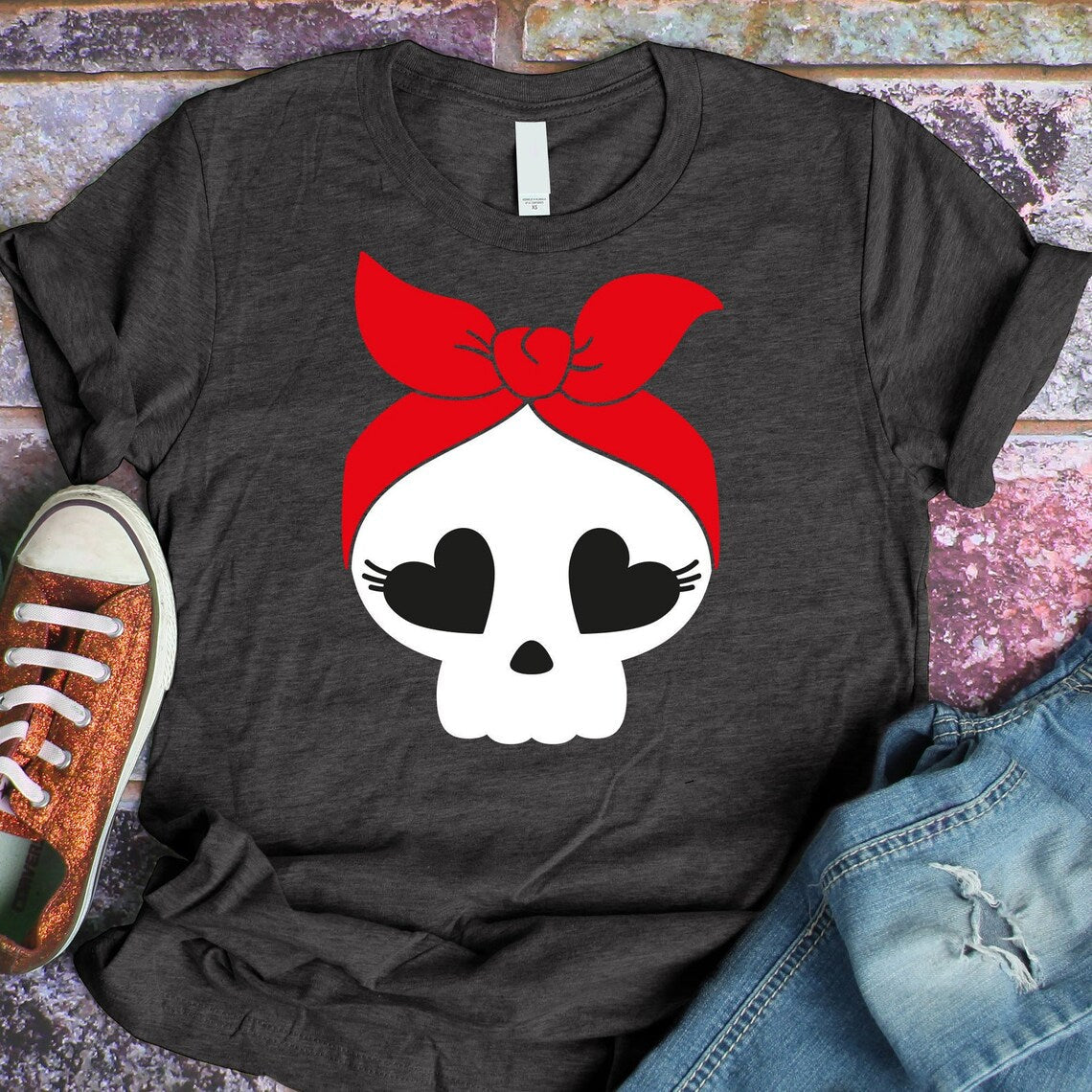 Heart Eyes Skull Graphic Tee (Red Bow Halloween Shirt)